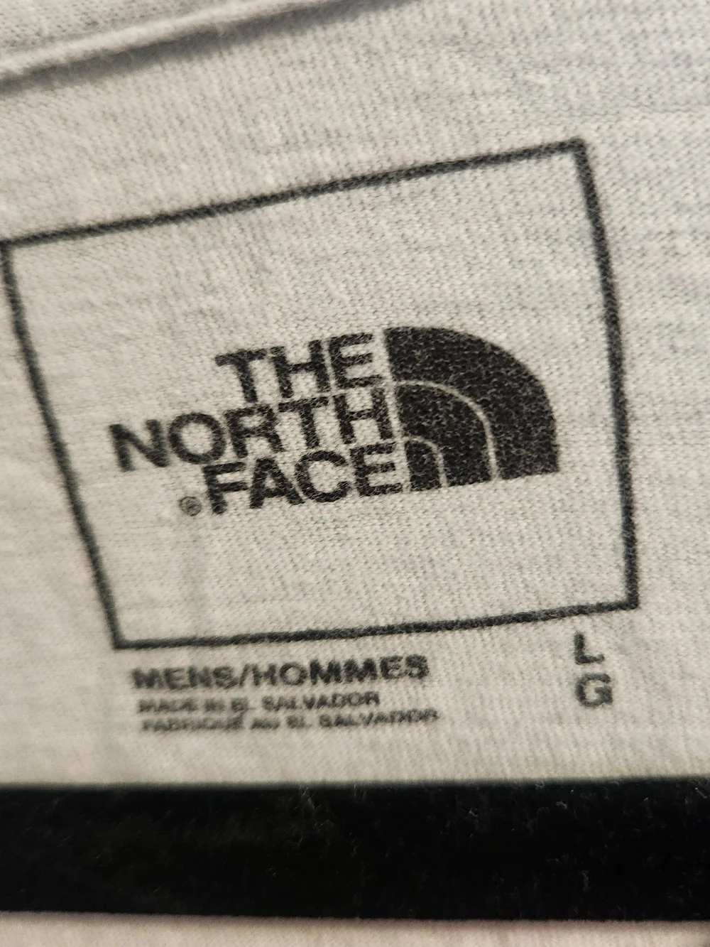 The North Face Pale Gray Long Sleeve Logo Tee L Euc